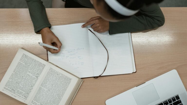 Congés de révision : les droits de l’apprenti pour réussir ses examens ?