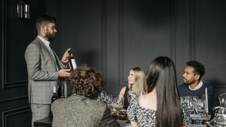 Formation caviste sommelier : l’alternance ou la formation courte, laquelle choisir ?