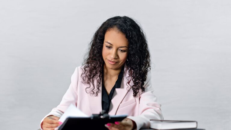 Métier à 3 000 euros par mois : les 10 opportunités pour une reconversion